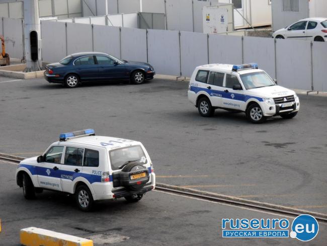Взрыв автомобиля в центре Афин: тяжело ранен экс-премьер Лукас Пападемос