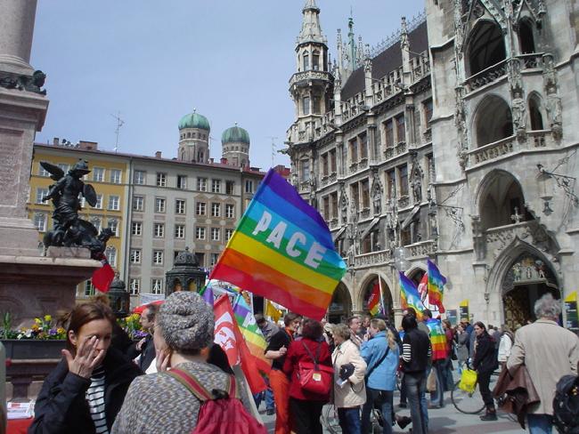 Бундестаг принял закон об однополых браках в Германии