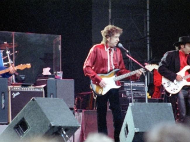 Боб Дилан выступит в Стокгольме с концертами, речь почти за миллион долларов под вопросом
