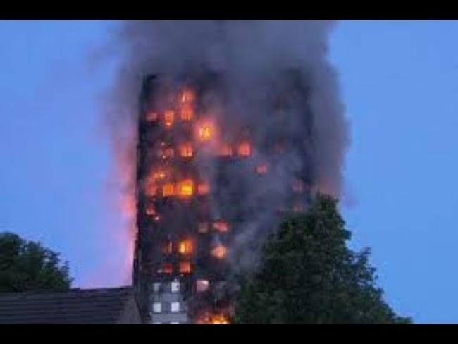 В Лондоне сгорело жилое высотное здание Grenfell Tower: есть погибшие